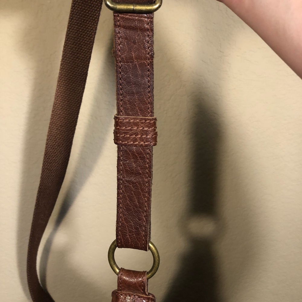 Lucky Brand Rayla Leather Textured Boho Purse - Picture 13 of 14